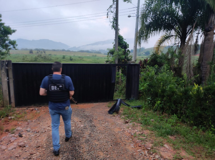 Foragidos da Justiça do Paraná são localizados e presos em Biguaçu