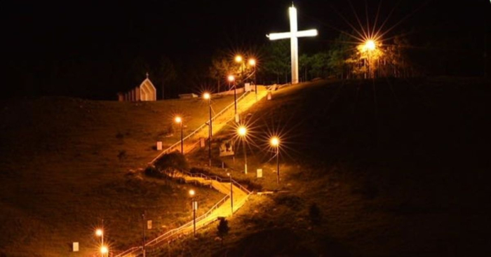 Morador de Lages será indenizado após pagar luz de ponto turístico sem saber