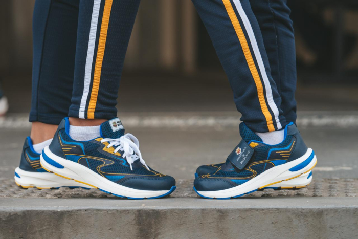 Novidade nos kits escolares, tênis começam a ser entregues aos alunos da Rede Municipal de Ensino de Biguaçu