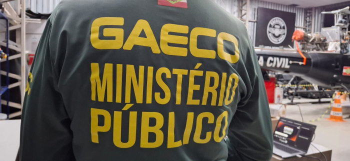 Operação DESMOS mira facção criminosa e cumpre 26 mandados em Santa Catarina