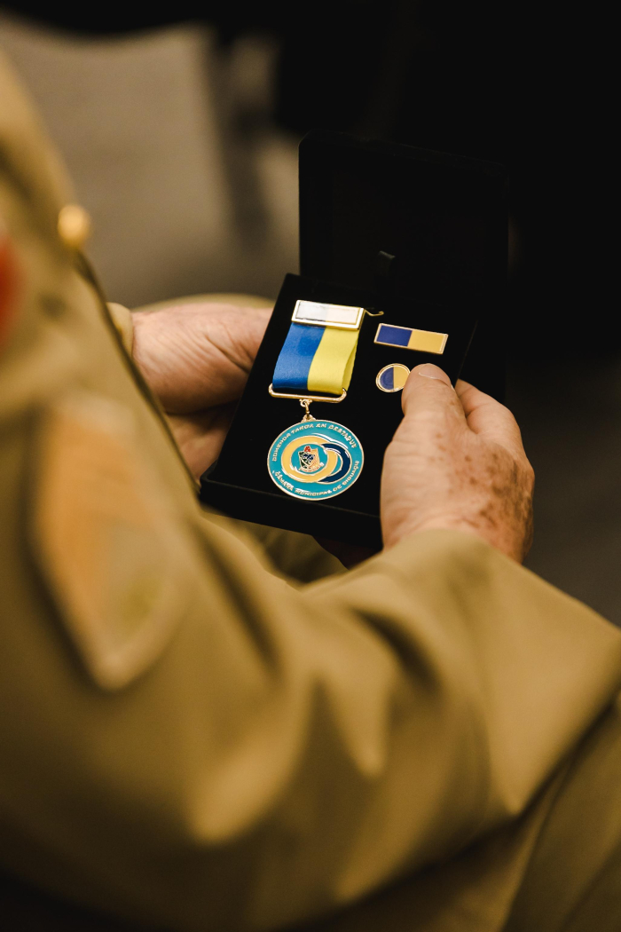 Vereadores de Biguaçu homenageiam profissionais da segurança e da saúde pública